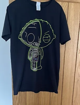 Buy Family Guy T Shirt Medium • 10£