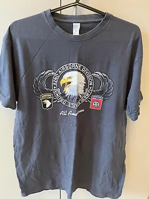 Buy Dark Grey T-shirt '82nd Airborne Division US Army' With Eagle - Size Medium • 3.99£