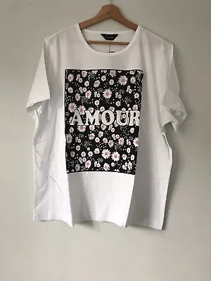 Buy Curvissa Womens White Amour Short Sleeve Printed T-shirt Size 24 • 11£