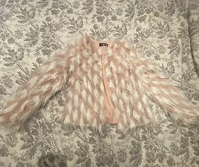 Buy White And Pink Lanshifei Fluffy Jacket  • 5£