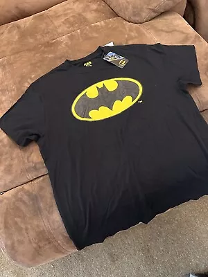 Buy Batman Mens Large Black 100% Organic Cotton T-shirt- New With Tags. • 7.95£