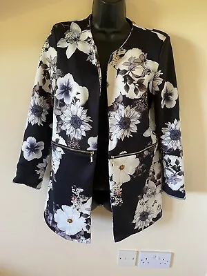 Buy Black/ Floral Blazer Size S (10) By FM Collection  • 5£