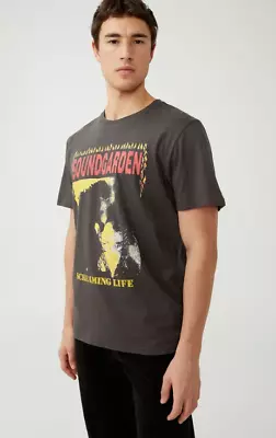 Buy Men's Licensed Soundgarden Tee Chris Cornell BNWT XL • 31.61£