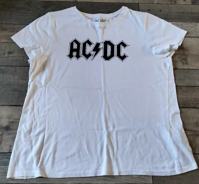 Buy Acdc Womens T Shirt - 12 • 9£