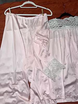 Buy ShadowLine Vintage Pajamas Pastel Pink Lace Trim. Made In The USA. Size 40 • 28.82£