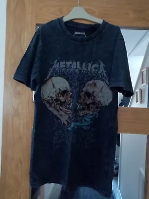 Buy Metallica T-shirt • 5£