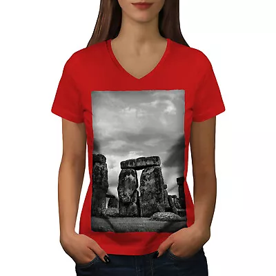 Buy Wellcoda Stone Field Photo Womens V-Neck T-shirt, England Graphic Design Tee • 15.99£