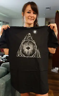 Buy October 2022 Loot Crate Exclusive Harry Potter Deathly Hallows T-Shirt XL NEW • 14.09£