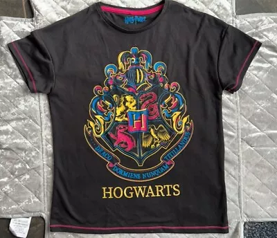 Buy Black  Harry Potter Hogwarts T-shirt Size S • 5£
