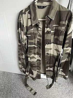 Buy Camouflage Jacket Women • 10£