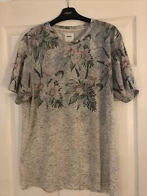 Buy T-shirt Size Large Tropical Grey Summer Holiday Burton Menswear • 8£