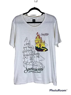 Buy Undercover X Disney Snow White T-shirt • 20£