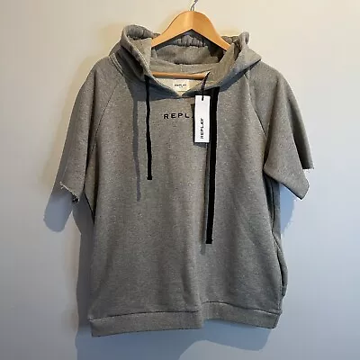 Buy Replay Hoodie Short Sleeve Sweatshirt Size XXL (Fits Like A Large) Men’s Grey  • 29.99£