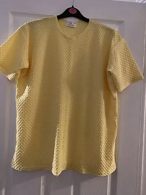 Buy Ladies Size 16-18UK Yellow Summer T Shirt. Immaculate Condition  • 4£