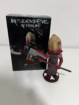 Buy HCG Resident Evil Afterlife Axe Man Bobblehead - Hollywood Collectibles Group • 125£