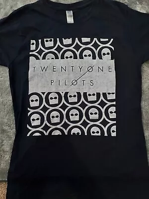 Buy Twenty One Pilots Womans Xl Tshirt • 7.50£