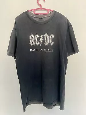 Buy AC/DC Back In Black  2005 T-shirt • 15£