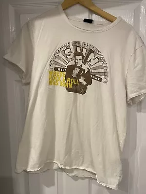Buy Elvis Presley T-Shirt • 11.25£