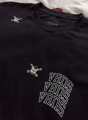 Buy Vans Skull & Bones Black Classic Fit T-shirt Mens Medium  • 15.46£