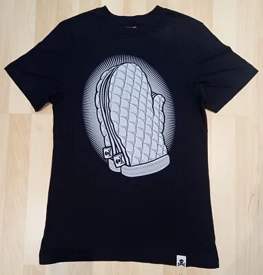 Buy Johnny Cupcakes Womens Oven Mittens Front Logo T Shirt Size S Pit To Pit 17.5  • 12.98£