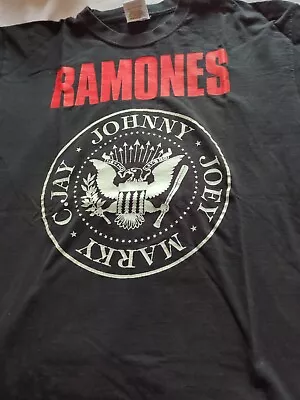Buy Ramones T-shirt • 18.99£