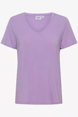 Buy Saint Tropez T-shirt Size M • 10£