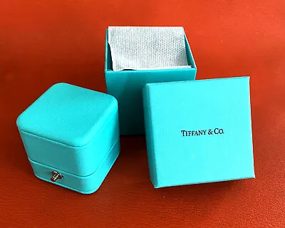 Buy Tiffany & Co Packaging Leather Box In Hard Box • 45£