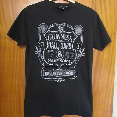 Buy *LOOK** Lovely Official Guinness Black & Grey Mens T Shirt UK Size Medium (Slim) • 12£