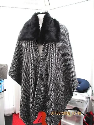 Buy  Marks And Spencers   Ladies Black And White Jacket  With Fur Collar Free Size • 15£