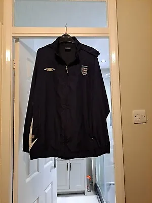 Buy 🏴󠁧󠁢󠁥󠁮󠁧󠁿 England Umbro Rain/Training Jacket.  Unisex, Navy Blue, Size M ❤️ • 9.99£