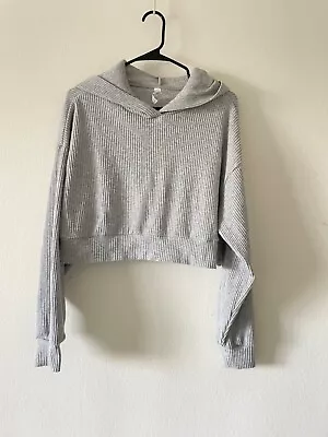 Buy Alo Yoga Muse Hoodie Crop Grey Size Small • 65.20£