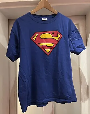 Buy Superman T Shirt Medium Never Worn • 8£