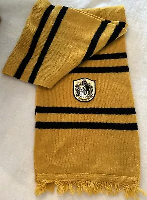 Buy Harry Potter House Of Hufflepuff Black/Gold Colors And Crest Knitted Wool Scarf • 14.17£