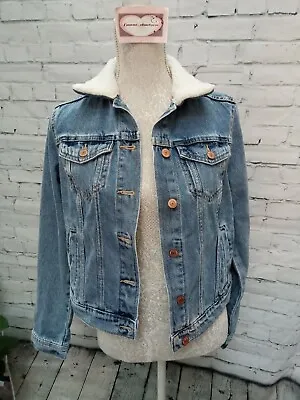 Buy BRAND NEW Ladies New Look Blue Denim Jacket With Woolly Collar Size 10 • 18£
