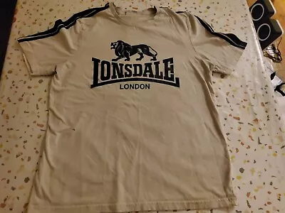 Buy Mens Lonsdale T Shirt Large • 5£