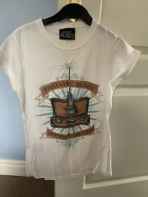 Buy Ladies Small Fantastic Beasts And Where To Find Them T Shirt • 2.50£