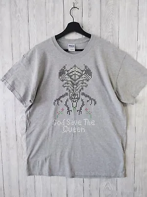 Buy Gildan Aliens God Save The Queen Graphic Short Sleeve T-Shirt Size Large • 6.99£