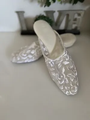 Buy Amy Jo Gladstone White Floral Slides Bridal Shoes Leather Sole Size 6 Vintage • 66.31£