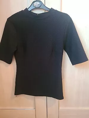 Buy New Look Size 8 3/4 Black Tshirt • 4£