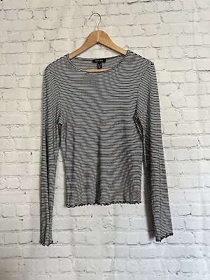 Buy New Look Women's Top T-Shirt Size 14 Black White Stripe Long Sleeve Crew Neck • 5.40£