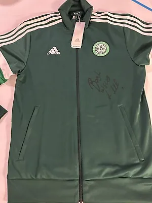 Buy Signed Glasgow Celtic Jacket . Signed By Adam Idah.  Adults M Brand New. • 50£
