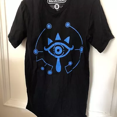 Buy Legend Of Zelda Breath Of The Wild Official Nintendo Promotional T Shirt Small • 5£