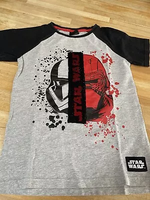 Buy Boys Star Wars T-Shirt (Size 9) • 3.50£