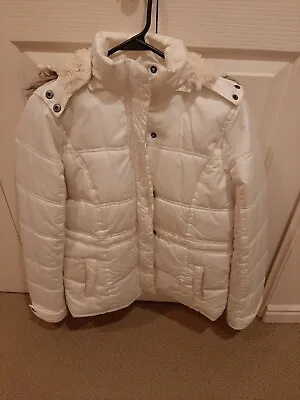 Buy Womens White Puffer Hooded Jacket Size Small From Vanity • 7.89£