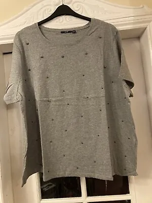 Buy *New* Size 24/26 Grey Pure Cotton Pearl Embellished Top • 9.99£