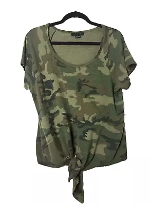 Buy Sanctuary Top Womens Size Large Green Camouflage S/S Knot Detail At Hem T-shirt  • 19.30£