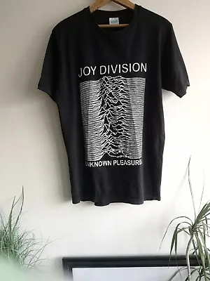 Buy Vintage Joy Division 'Unknown Pleasures' Tshirt Adults Black Medium  • 20£