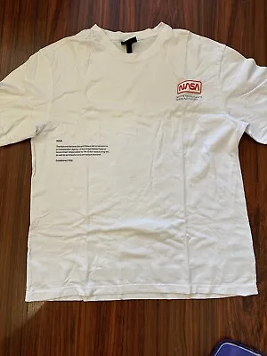 Buy H&M Mens White NASA Size L Relaxed Fit T-shirt • 5£