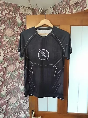 Buy D.C. The Flash T Shirt Size XL Pre-owned Good • 10£