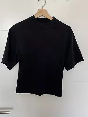 Buy COS T-shirt Black Clean Cut Classic Black T-shirt   • 15£
